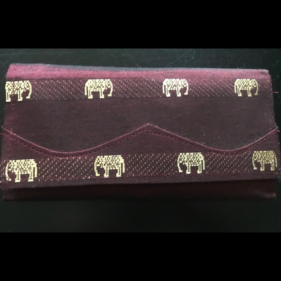 Handbags - bundle NWOT cute elephant wallet & elephant scarf